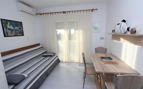 Apartments And Room Eva